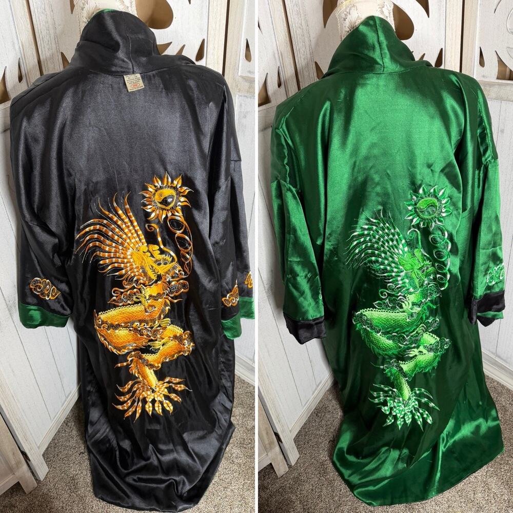 Vintage Asian Black Green Reversible Satin Kimono Embroidered Dragon Medium